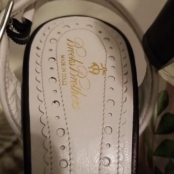 Brooks Brothers Leather PeepToe Heels - Picture 2 of 6